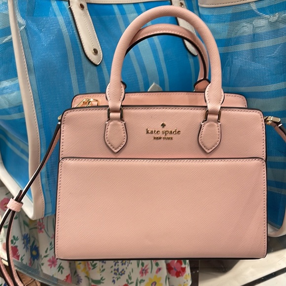 Kate Spade Madison Saffiano Leather Small Satchel
COLOR:
Conch Pink
NWT - Picture 8 of 16